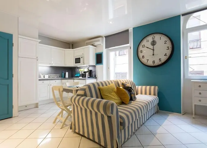 Le Suquet Superbe Appartement Studio, 300M Plage, 700 Du Palais